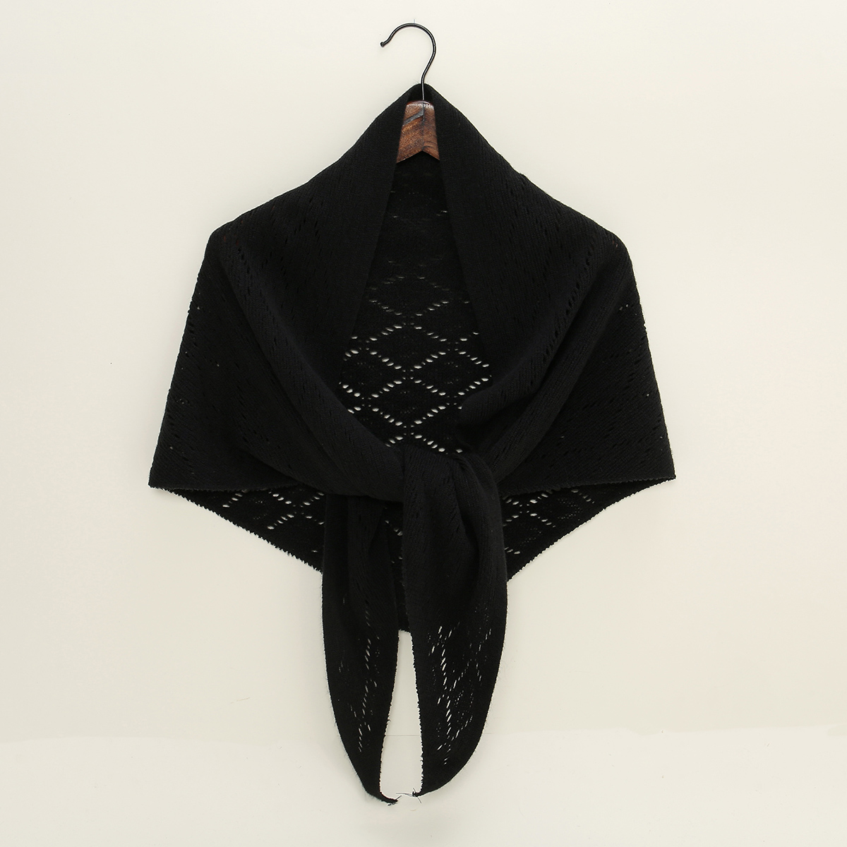 Triangle Shape Striped hollow  - Winter Clothing Korea recension och pris